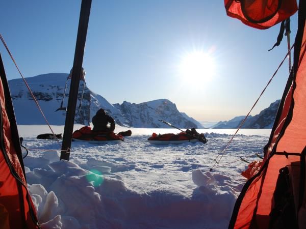 Dog-sledding in Spitsbergen holiday