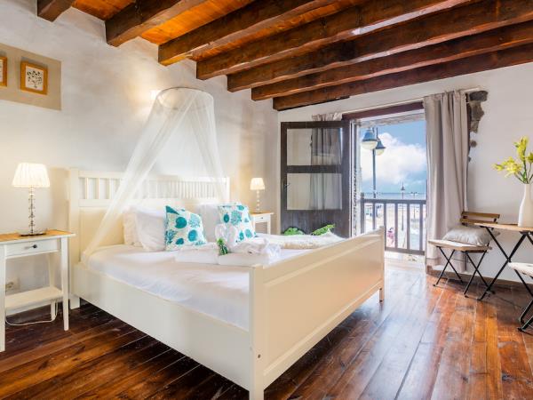 Lanzarote villa holiday, Fisherman's Cottage, Canary Islands