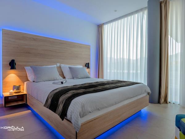 Island hopping luxury holiday in Croatia