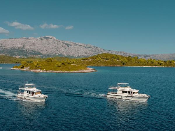 Island hopping luxury holiday in Croatia