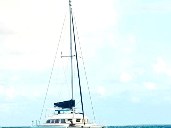 Maldives Catamaran Cruise