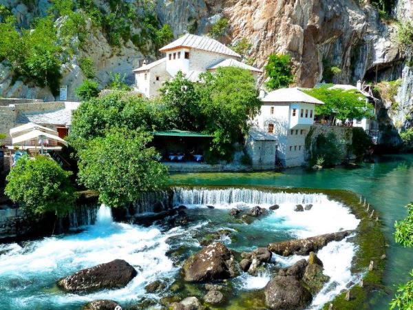 Croatia and Bosnia tour, food and culture