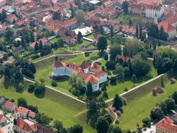 Croatia and Bosnia tour, food and culture