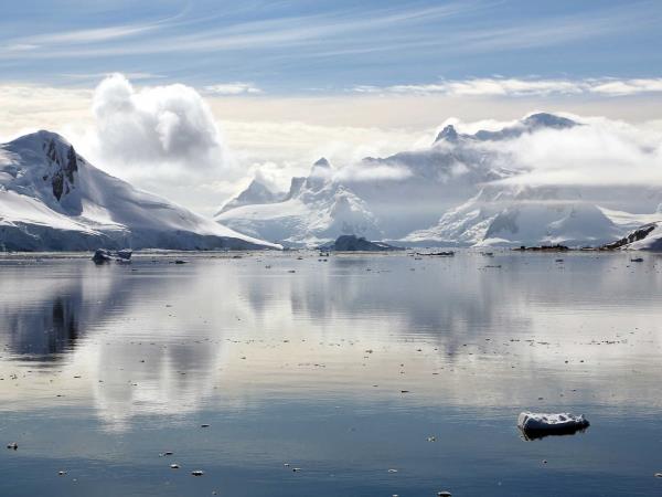 Antarctic Circle cruise via Buenos Aires