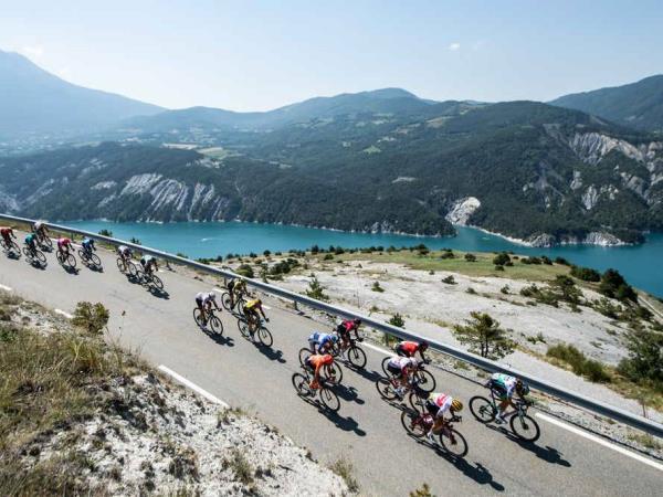 Provence Alps cycling holiday in France