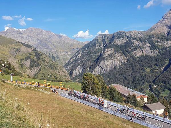 Provence Alps cycling holiday in France