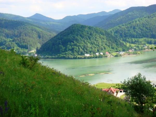 Romania's natural wonders holiday, small group