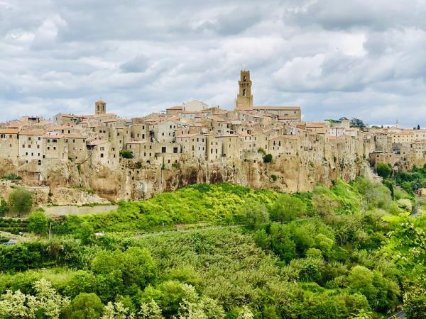 Tuscany villa holiday, 10 days