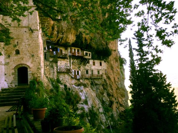 Peloponnese small group tour in Greece
