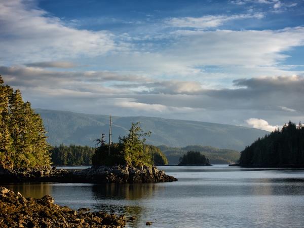 Orca kayaking and camping tour, Canada