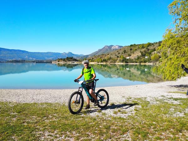 E-biking holiday in France