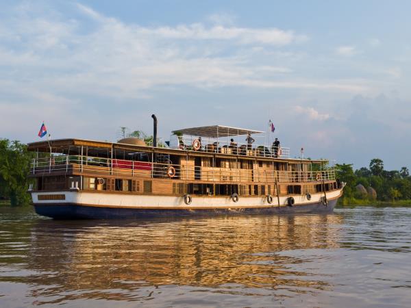 Mekong River cruise to Angkor Wat, Cambodia