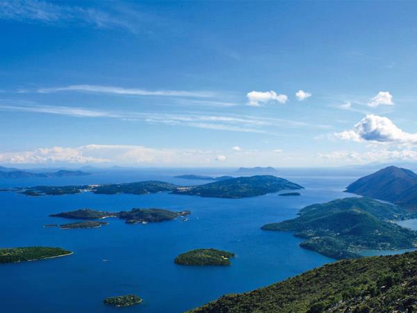 Hike, Kayak & wild camping holiday in Greece