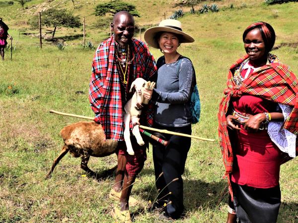 Kenya cultural holiday, support community projects