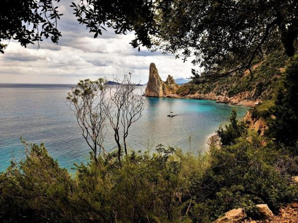 Sardinia sailing and trekking holiday