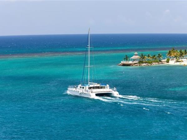 Saronic Islands sailing holiday in Greece