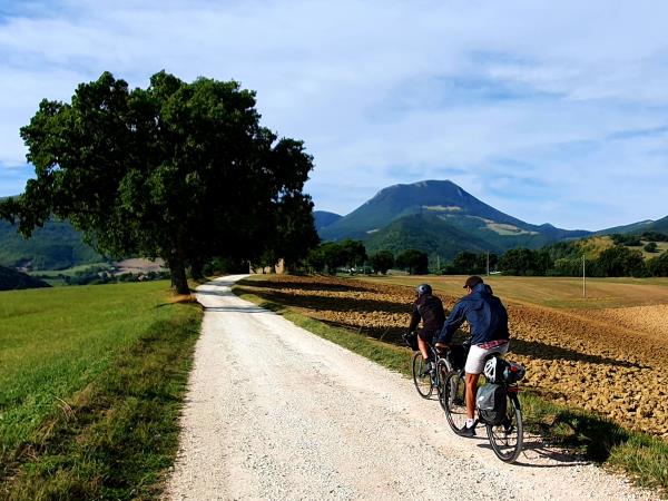 Le Marche cycling holiday in Italy, guided