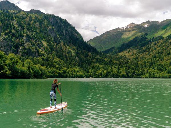Como Lake stand up paddleboard holiday, Italy