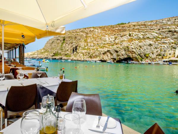 Gozo self catering beach apartment