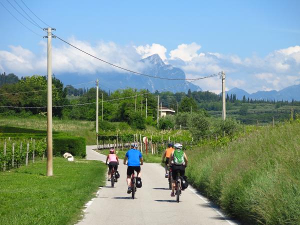 Lake Garda cycling holiday in Italy