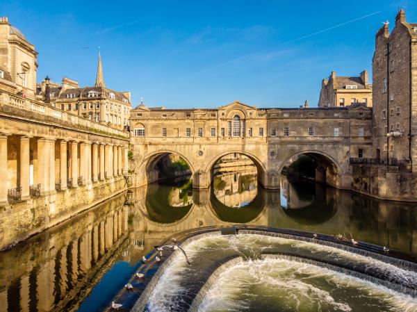 The Cotswold Way walking holiday in England