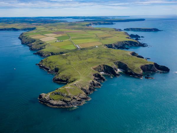 Pembrokeshire coast path walking holiday in Wales
