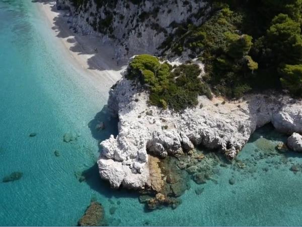 Small group sailing holiday Greece