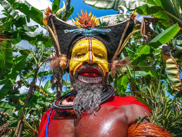 Papua New Guinea culture & history expedition