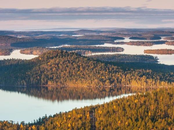 Finnish Lapland Autumn Northern Lights holiday