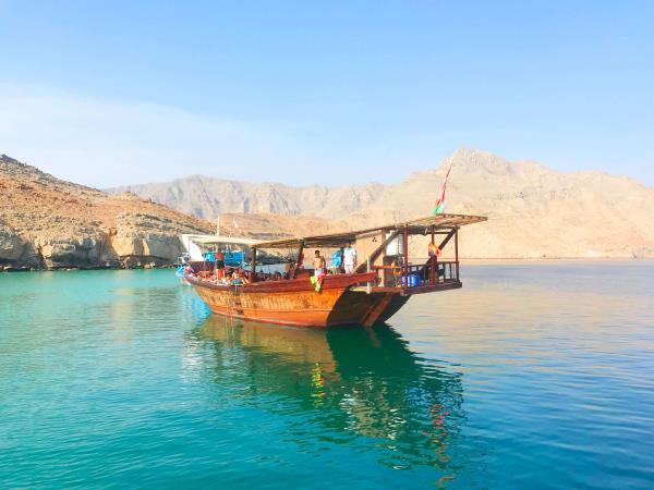 Oman tour, people & landscapes