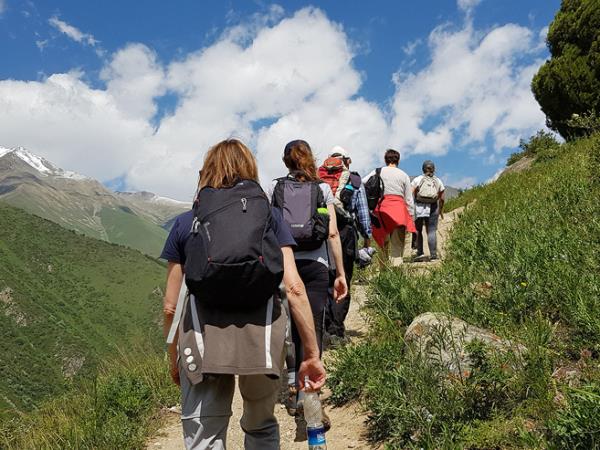 Kyrgyzstan Great Lakes nomad adventure