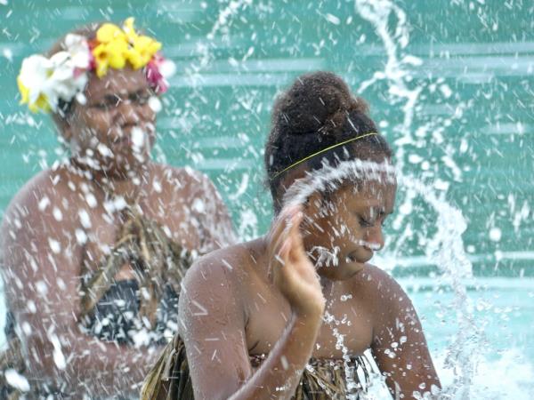 Melanesia cruise, history and wildlife cruise