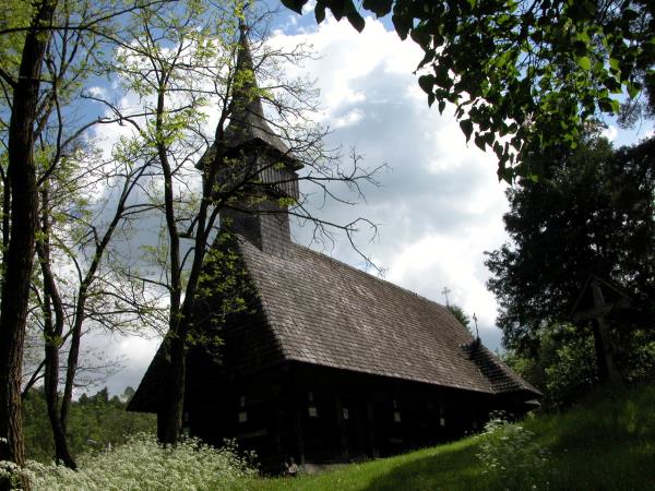 Easy walking holiday in Romania