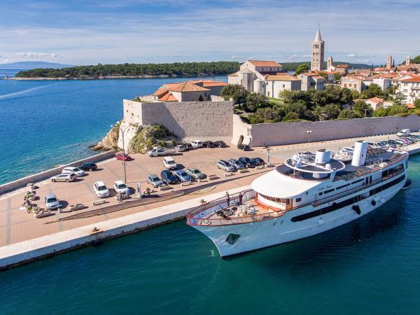 Cruise Croatia & Montenegro