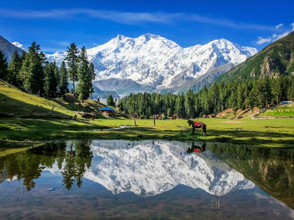 Pakistan's Karakoram highway holiday