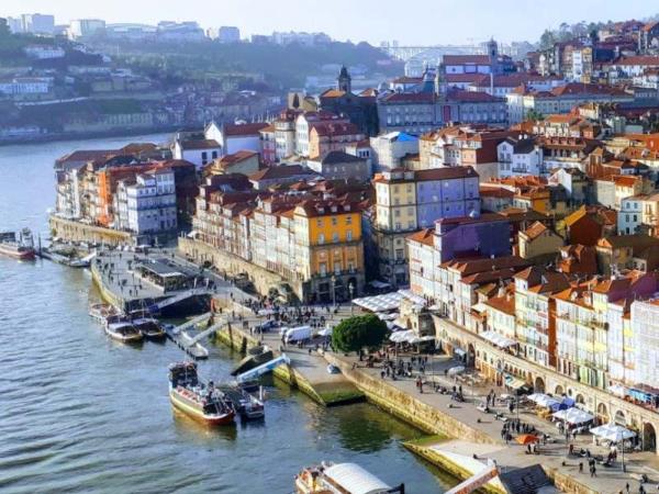 Portugal self drive holiday, Porto to Lisbon