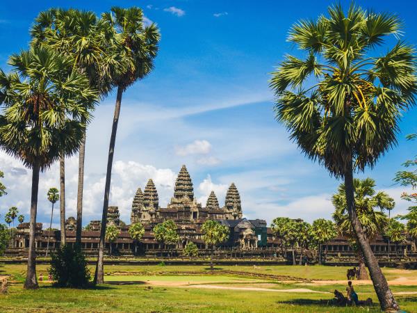 Cambodia history and culture holiday