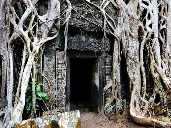 Cambodia history and culture holiday