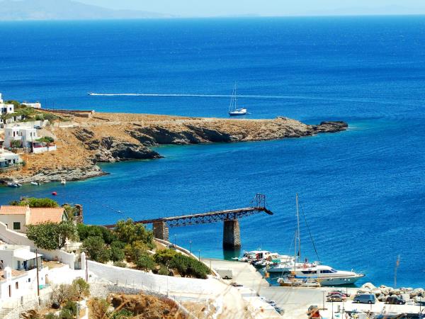 Hiking holidays in Kythnos island, Greece