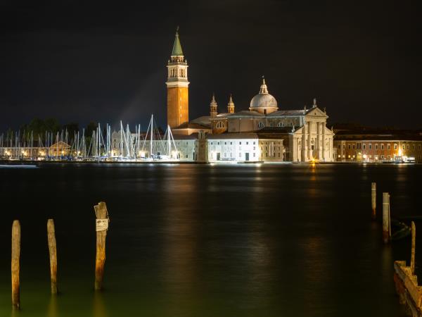 Venice carnival photography holiday