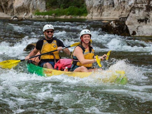 Guided kayak holiday in France