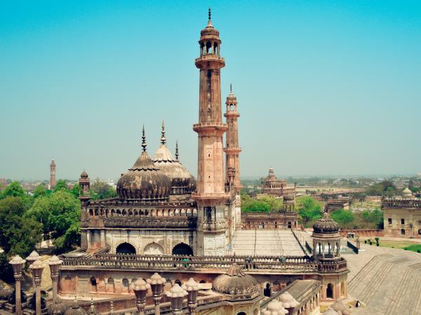India Golden Triangle tour with Lucknow & Holy Ganges