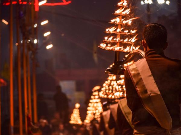 India Golden Triangle tour with Lucknow & Holy Ganges