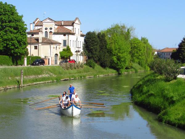 Verona to Venice cycling holiday in Italy