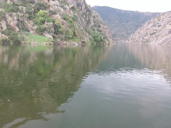 Douro Valley kayaking holiday in Portugal