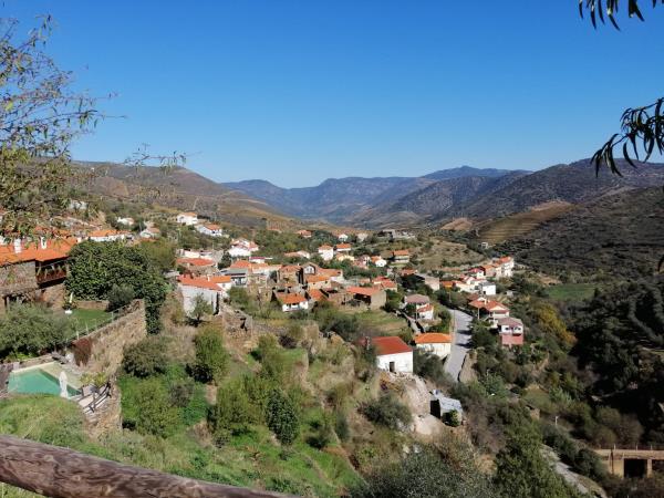 Northern Portugal kayaking holiday, Douro wine region