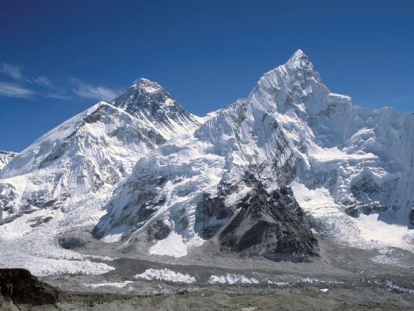 Everest Base Camp via Gokyo Lakes trek