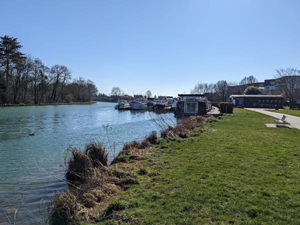 France luxury cycling holidays in Champagne