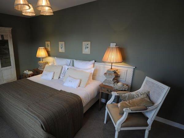 Loire Valley single centre cycling holiday, France