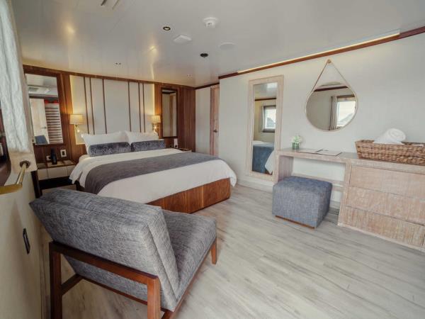 Galapagos Islands luxury cruise